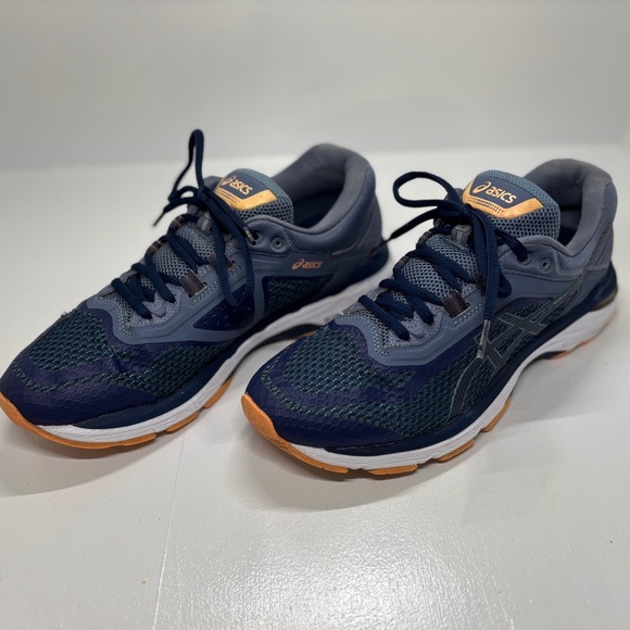 Asics Shoes - ASICS GT-2000 6 women's running shoes size 9
